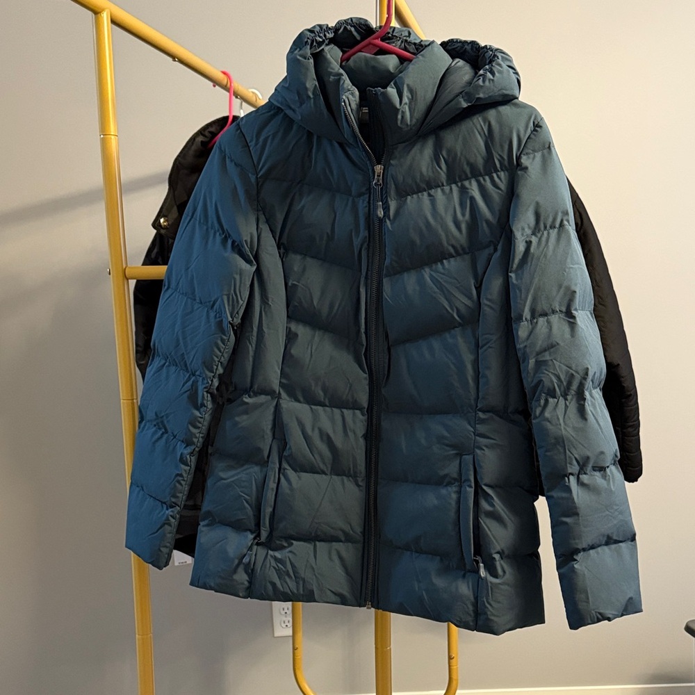 🤩NWOT🤩 32 Degrees Women’s Teal Puffer Jacket small!!
